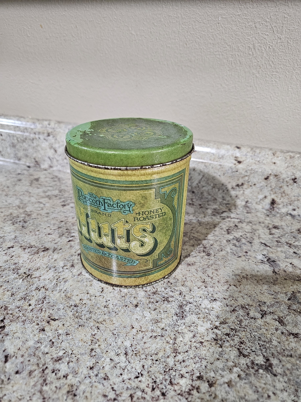 Vintage Ballonoff Nuts Tin - Picture 5 of 11